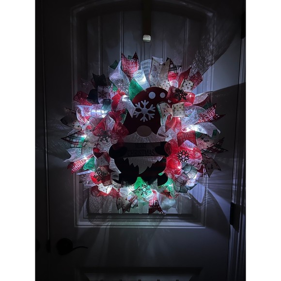 Christmas Snowflake Gnome Holiday Ribbon Door Wreath Handmade 22 ins LED W9 - Picture 11 of 12